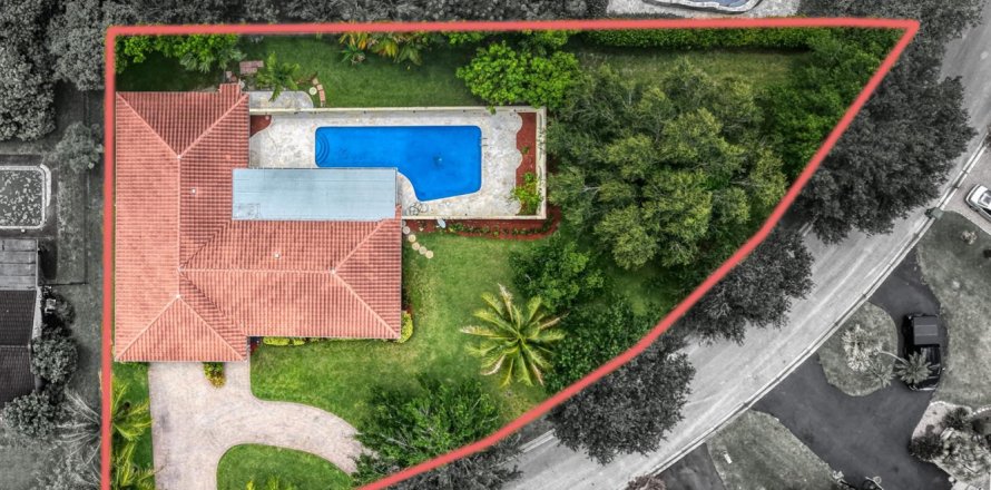 Casa en Coral Springs, Florida 4 dormitorios, 216.18 m2 № 2087499
