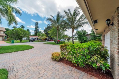 Casa en venta en Coral Springs, Florida, 4 dormitorios, 216.18 m2 № 2087499 - foto 30
