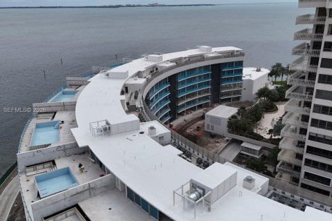 Condominio en venta en Miami, Florida, 4 dormitorios, 652.82 m2 № 1998499 - foto 6