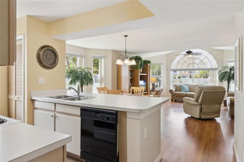 Copropriété à vendre à Kissimmee, Floride: 4 chambres, 150.13 m2 № 2096726 - photo 11