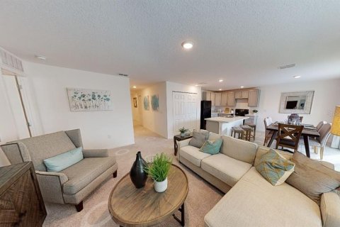 House in Punta Gorda, Florida 3 bedrooms, 134.06 sq.m. № 1743116 - photo 4