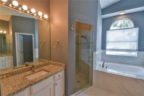 House in Davenport, Florida 5 bedrooms, 248.89 sq.m. № 1782229 - photo 27
