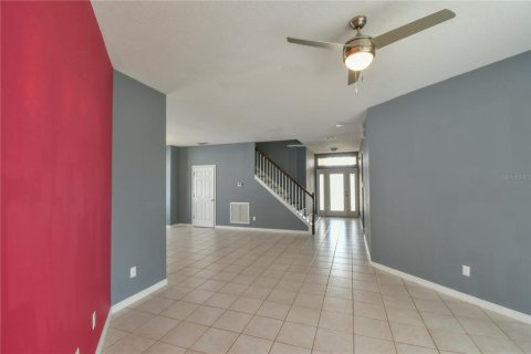 House in Davenport, Florida 5 bedrooms, 248.89 sq.m. № 1782229 - photo 7