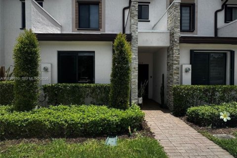 Таунхаус в Майами, Флорида 3 спальни, 122.63м2 № 1997109