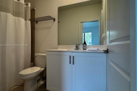 Touwnhouse à vendre à Miami, Floride: 3 chambres, 122.63 m2 № 1997109 - photo 9