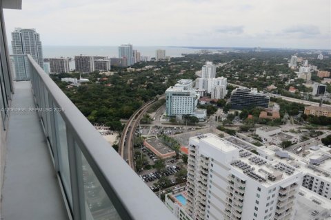 Condominio en alquiler en Miami, Florida, 2 dormitorios, 102.1 m2 № 2339838 - foto 7