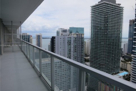 Condominio en alquiler en Miami, Florida, 2 dormitorios, 102.1 m2 № 2339838 - foto 6