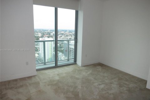 Condominio en alquiler en Miami, Florida, 2 dormitorios, 102.1 m2 № 2339838 - foto 21
