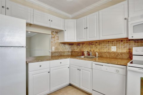 Condominio en venta en Margate, Florida, 2 dormitorios, 91.97 m2 № 2002291 - foto 5