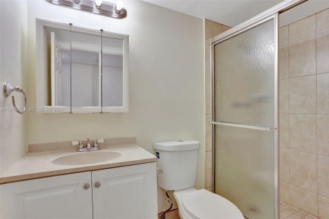 Condominio en venta en Margate, Florida, 2 dormitorios, 91.97 m2 № 2002291 - foto 13