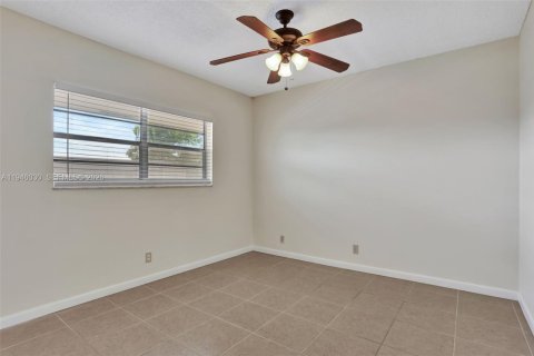 Condominio en venta en Margate, Florida, 2 dormitorios, 91.97 m2 № 2002291 - foto 14