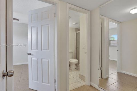 Condominio en venta en Margate, Florida, 2 dormitorios, 91.97 m2 № 2002291 - foto 12