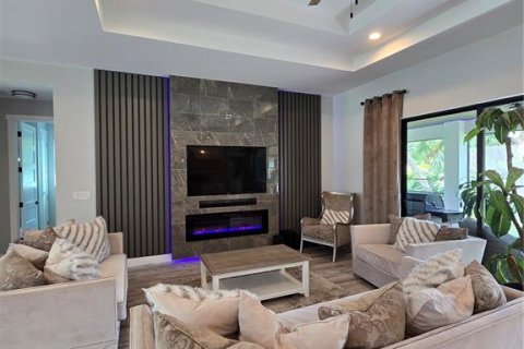 Casa en venta en North Port, Florida, 3 dormitorios, 196.77 m2 № 1849549 - foto 8