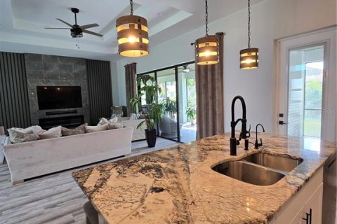 Casa en venta en North Port, Florida, 3 dormitorios, 196.77 m2 № 1849549 - foto 11