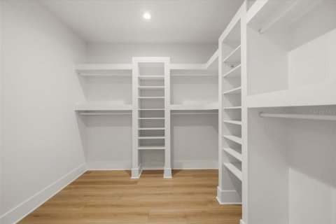 Dúplex en venta en Tampa, Florida, 3 dormitorios, 204.38 m2 № 2430705 - foto 29