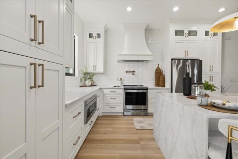 Dúplex en venta en Tampa, Florida, 3 dormitorios, 204.38 m2 № 2430705 - foto 13