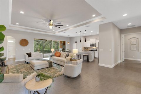 Casa en venta en Bradenton, Florida, 5 dormitorios, 270.9 m2 № 1899761 - foto 12