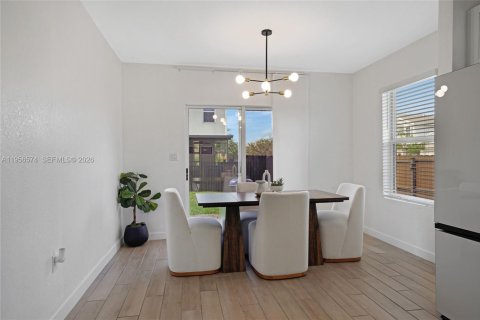 House in Homestead, Florida 4 bedrooms, 197.51 sq.m. № 2010457 - photo 27