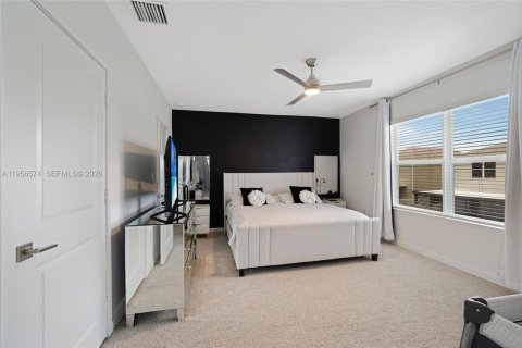 House in Homestead, Florida 4 bedrooms, 197.51 sq.m. № 2010457 - photo 15