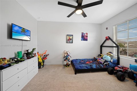 House in Homestead, Florida 4 bedrooms, 197.51 sq.m. № 2010457 - photo 9