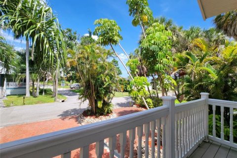 Casa en venta en Bradenton, Florida, 3 dormitorios, 220.36 m2 № 2118666 - foto 26