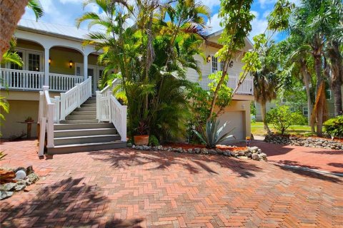 Casa en venta en Bradenton, Florida, 3 dormitorios, 220.36 m2 № 2118666 - foto 3