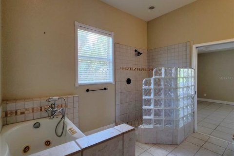 Casa en venta en Bradenton, Florida, 3 dormitorios, 220.36 m2 № 2118666 - foto 30