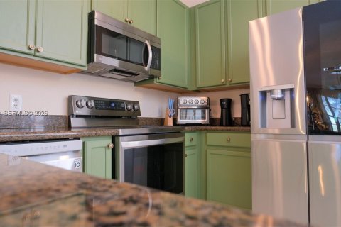 Townhouse in Boynton Beach, Florida 3 bedrooms, 156.91 sq.m. № 2000746 - photo 14