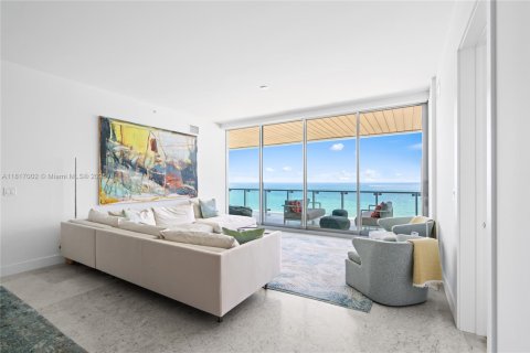 Copropriété à vendre à Miami Beach, Floride: 2 chambres, 149.76 m2 № 1945938 - photo 23