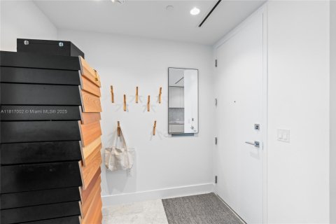 Copropriété à vendre à Miami Beach, Floride: 2 chambres, 149.76 m2 № 1945938 - photo 11