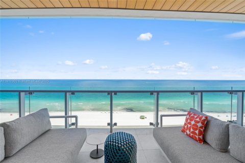 Copropriété à vendre à Miami Beach, Floride: 2 chambres, 149.76 m2 № 1945938 - photo 30