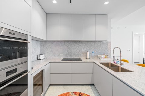 Copropriété à vendre à Miami Beach, Floride: 2 chambres, 149.76 m2 № 1945938 - photo 7
