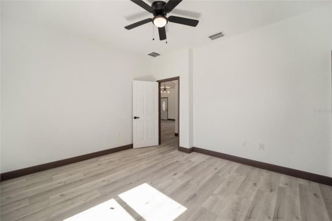 House in Belleview, Florida 3 bedrooms, 130.06 sq.m. № 1417421 - photo 22