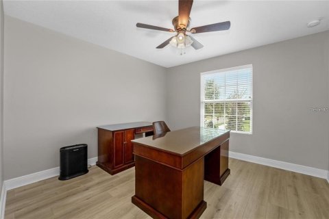 House in Orlando, Florida 5 bedrooms, 306.58 sq.m. № 2378205 - photo 29