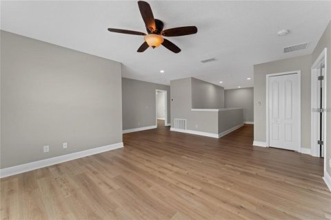 House in Orlando, Florida 5 bedrooms, 306.58 sq.m. № 2378205 - photo 22