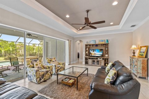 House in Bradenton, Florida 3 bedrooms, 257.71 sq.m. № 1247388 - photo 10