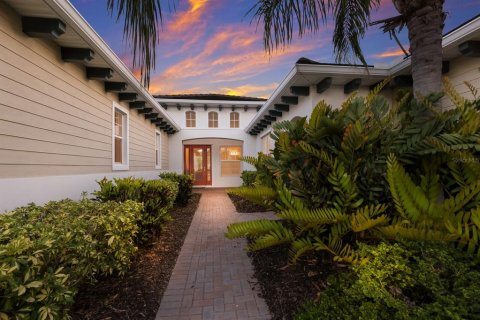 House in Bradenton, Florida 3 bedrooms, 257.71 sq.m. № 1247388 - photo 3