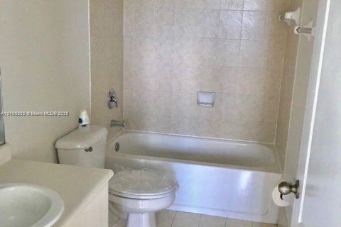 Condo in Homestead, Florida, 3 bedrooms  № 1864515 - photo 8