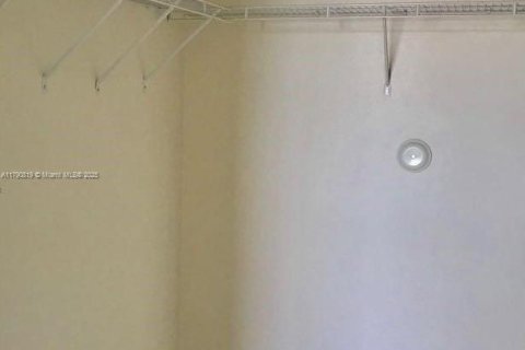 Condo in Homestead, Florida, 3 bedrooms  № 1864515 - photo 6