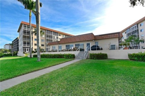 Condominio en alquiler en Bradenton, Florida, 2 dormitorios, 117.89 m2 № 2279984 - foto 21