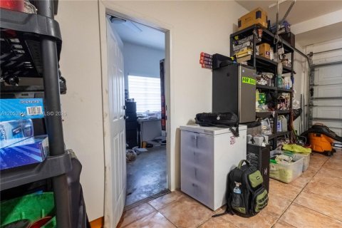 House in Doral, Florida 5 bedrooms, 283.54 sq.m. № 2246509 - photo 25