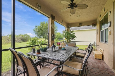 Villa ou maison à vendre à Port St. Lucie, Floride: 3 chambres, 206.8 m2 № 2412408 - photo 27
