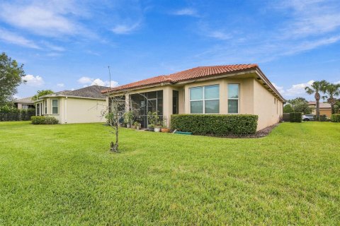 Villa ou maison à vendre à Port St. Lucie, Floride: 3 chambres, 206.8 m2 № 2412408 - photo 29