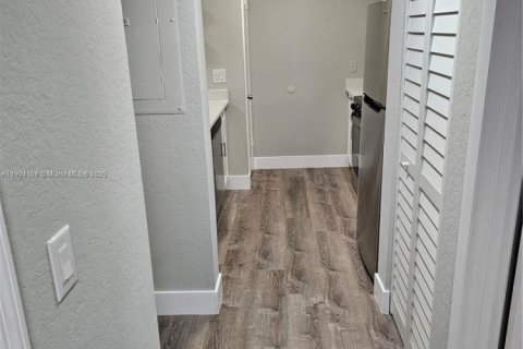 Copropriété à louer à Oakland Park, Floride: 2 chambres, 96.43 m2 № 1956476 - photo 21