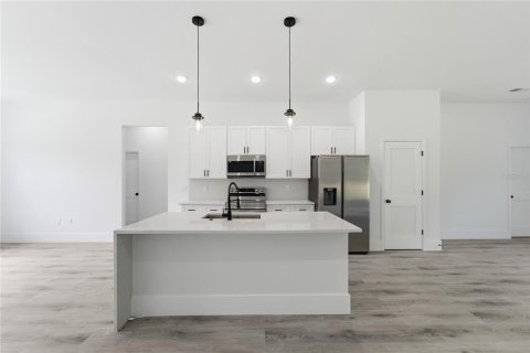 Villa ou maison à vendre à Dunnellon, Floride: 4 chambres, 176.14 m2 № 2138129 - photo 8
