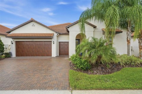 Casa en Wimauma, Florida 3 dormitorios, 219.53 m2 № 2367316