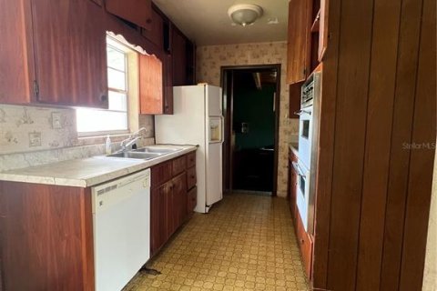 House in Ocala, Florida 3 bedrooms, 145.3 sq.m. № 1911291 - photo 11