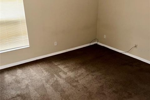 Villa ou maison à louer à Orlando, Floride: 4 chambres, 177.72 m2 № 2157574 - photo 11