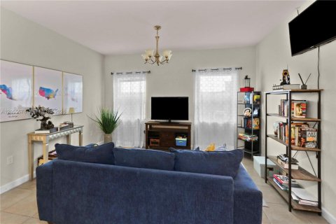 Casa en venta en Homestead, Florida, 4 dormitorios, 142.6 m2 № 2269791 - foto 21