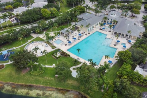 Casa en venta en Homestead, Florida, 4 dormitorios, 142.6 m2 № 2269791 - foto 11
